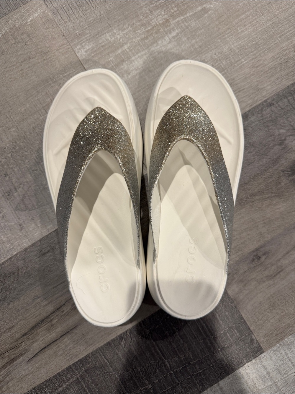 CROCS Women's White Sandals with Silver Glitter Thong